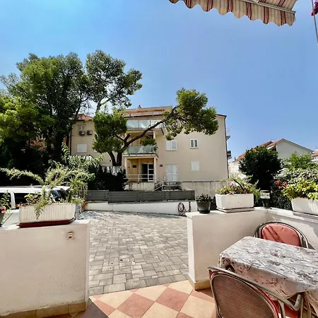 Apartments Jure Makarska Exterior photo