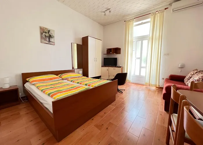 Apartments Jure